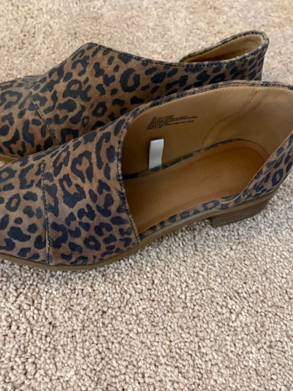 Universal Thread Leopard Print Ankle Booties Size 8 Block Heel